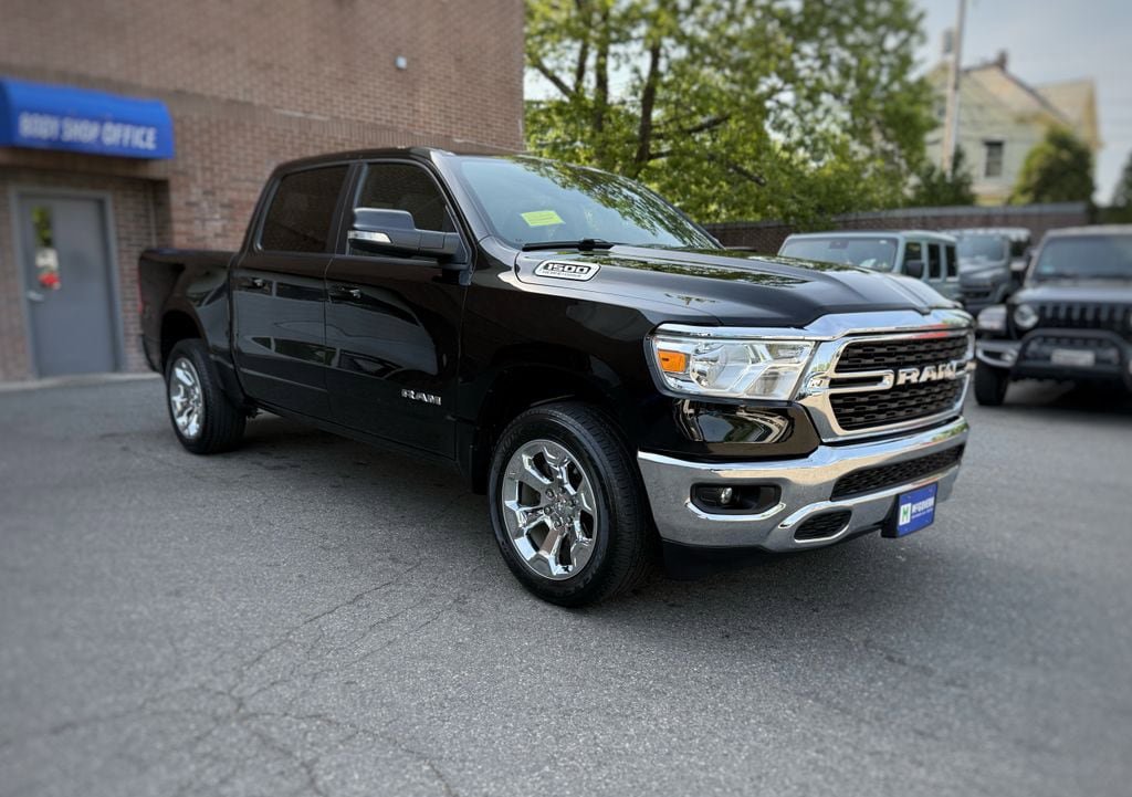 Used 2022 RAM 1500 Big Horn AWD/4WD image 3
