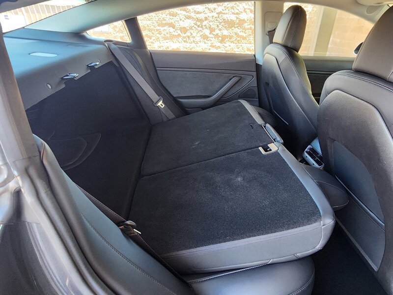 Used 2018 Tesla Model 3 Long Range RWD image 74