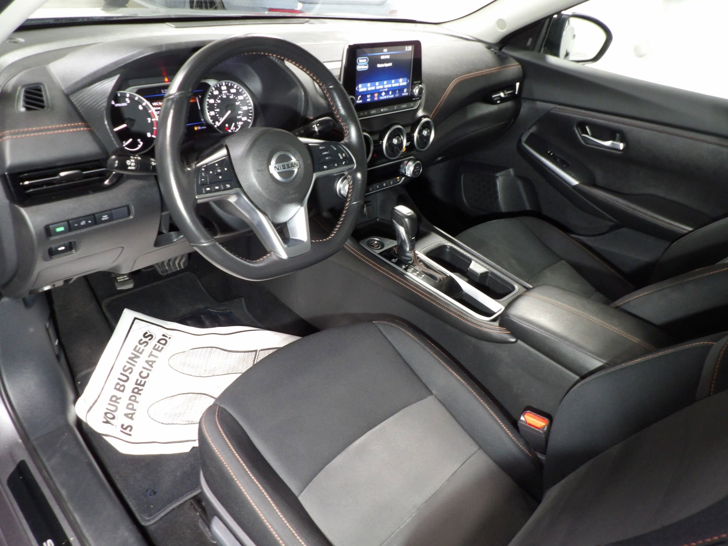 Used 2022 Nissan Sentra SR w/ Electronics Package FWD image 10