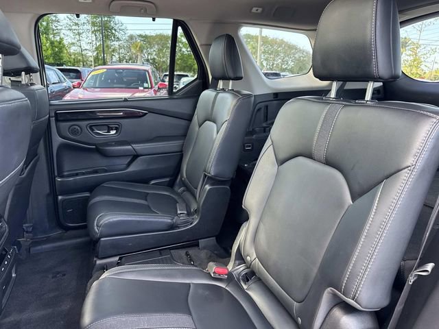 Used 2023 Honda Pilot Touring image 15