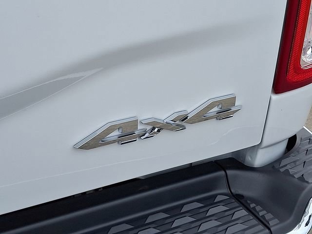 Used 2024 RAM 2500 Tradesman w/ Chrome Appearance Group AWD/4WD image 24