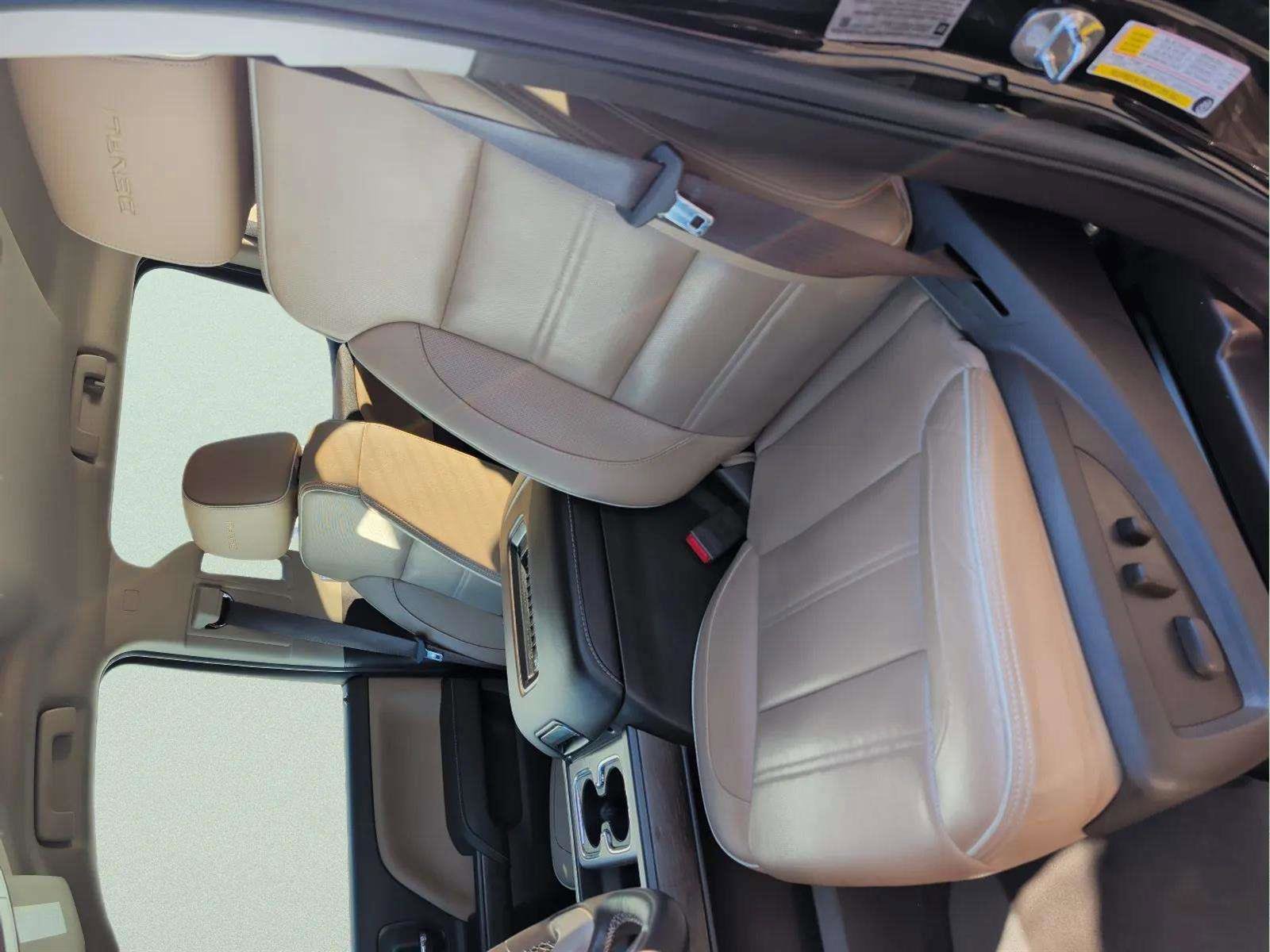 Used 2017 GMC Sierra 3500 Denali w/ Duramax Plus Package image 9