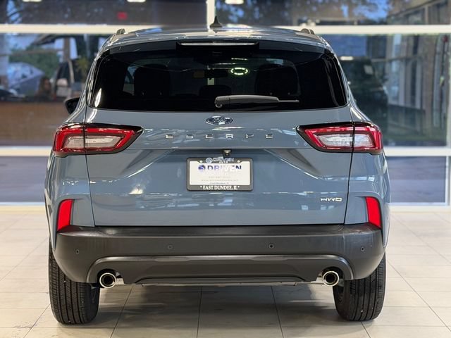 Used 2025 Ford Escape ST-Line w/ Tech Pack #1 AWD/4WD image 10