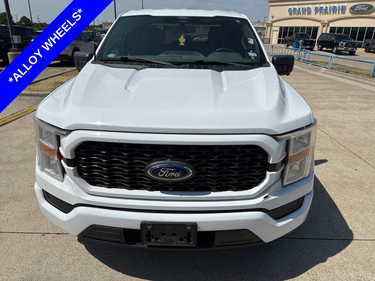 Used 2022 Ford F150 XL w/ STX Appearance Package RWD image 2
