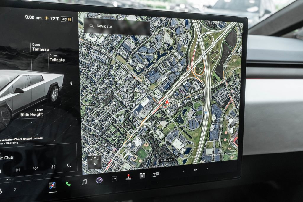 Used 2024 Tesla Cybertruck AWD Crew Cab image 19