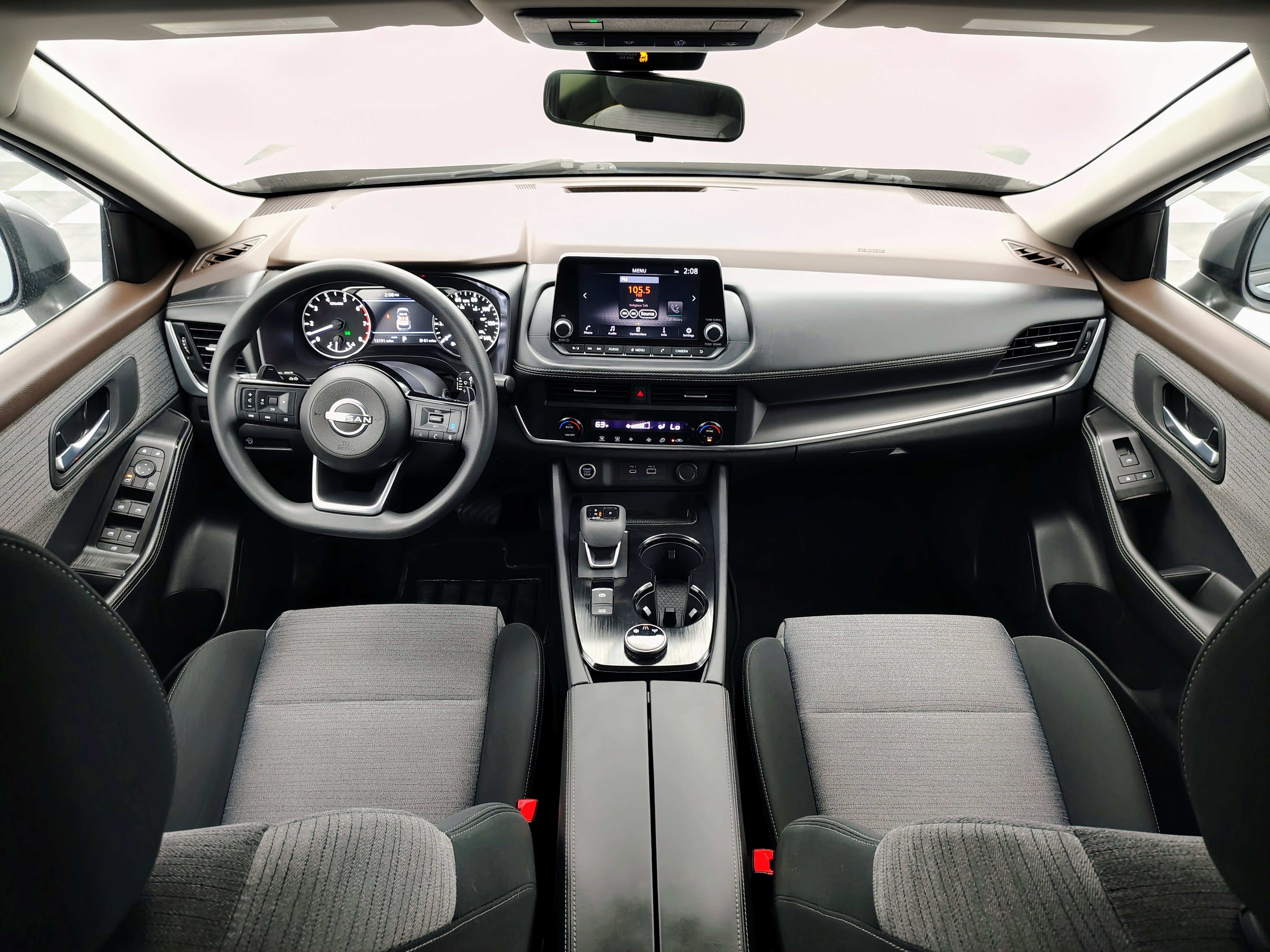 Used 2023 Nissan Rogue SV AWD/4WD image 30