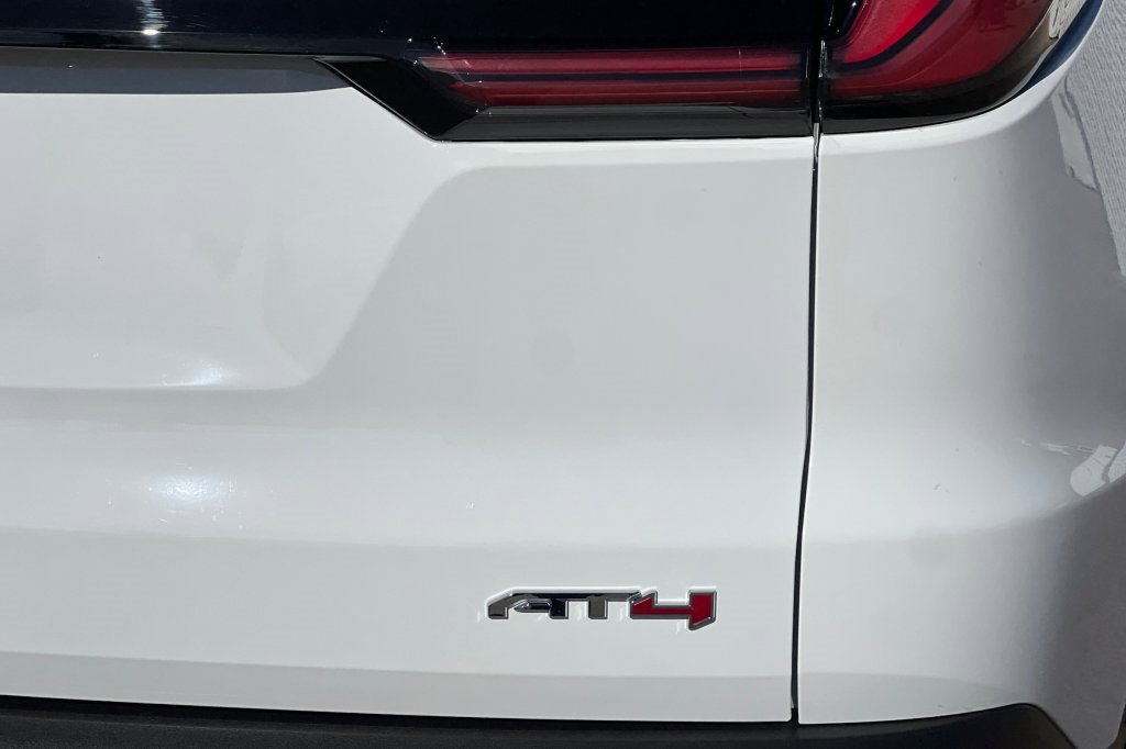 New 2026 GMC Acadia AT4 w/ Luxury Package image 23