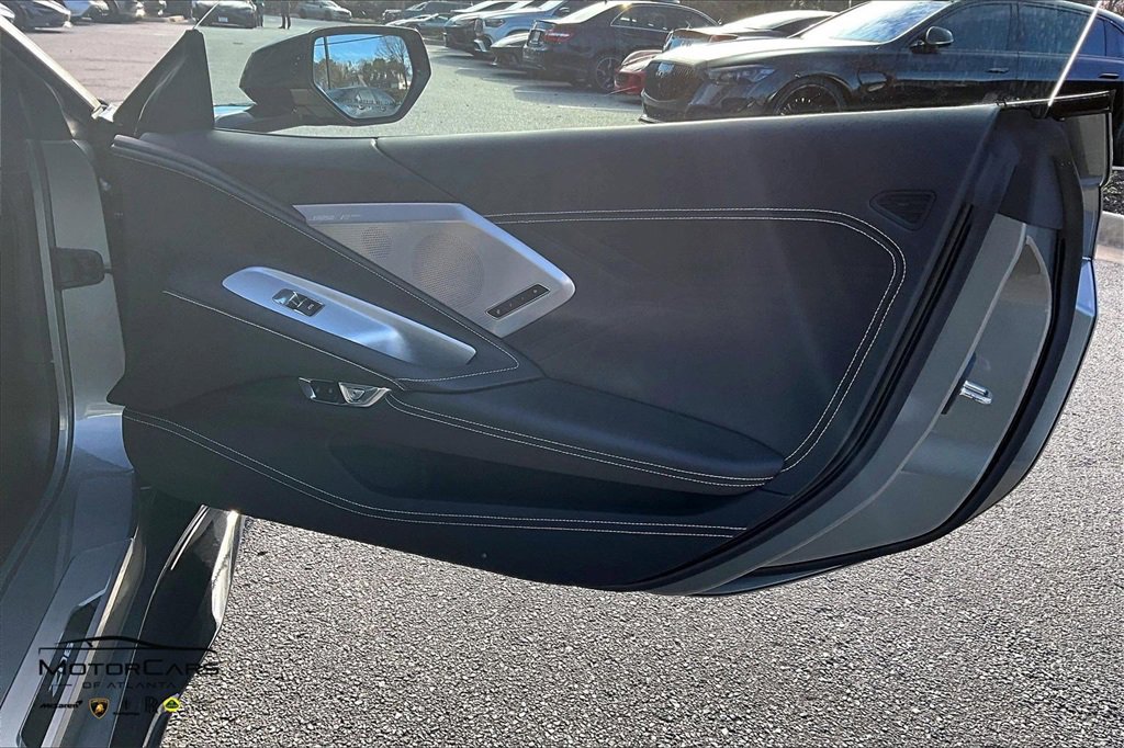 Used 2023 Chevrolet Corvette Z06 image 18