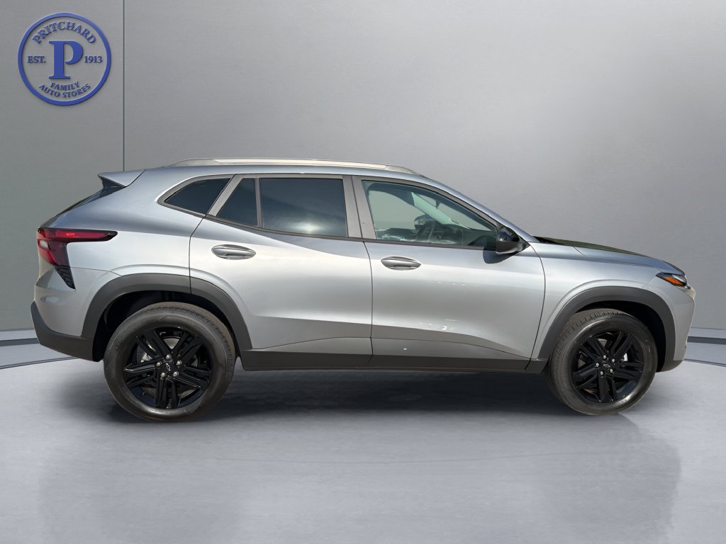 New 2026 Chevrolet Trax ACTIV w/ Driver Confidence Package FWD image 8