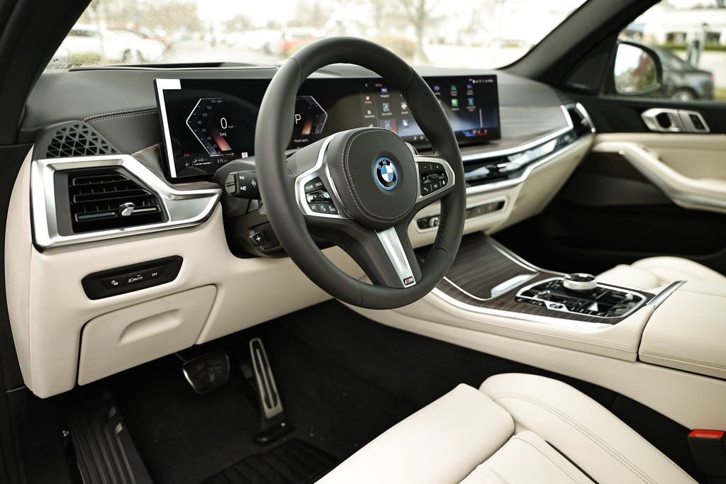 New 2026 BMW X5 xDrive50e w/ Executive Package image 20
