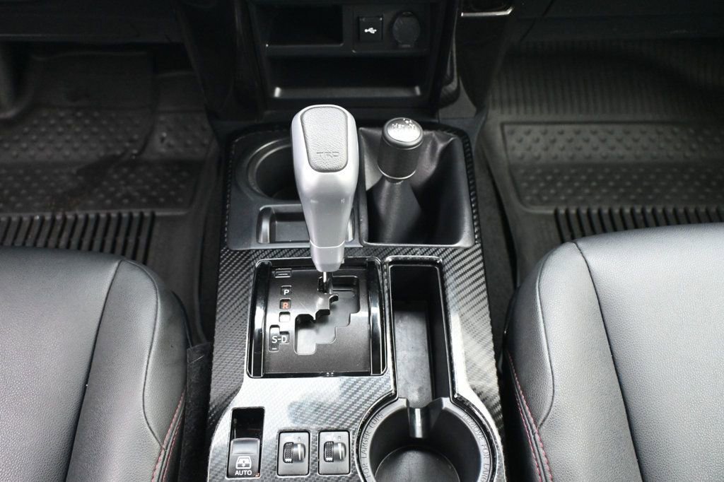 Used 2022 Toyota 4Runner TRD Off-Road Premium image 13