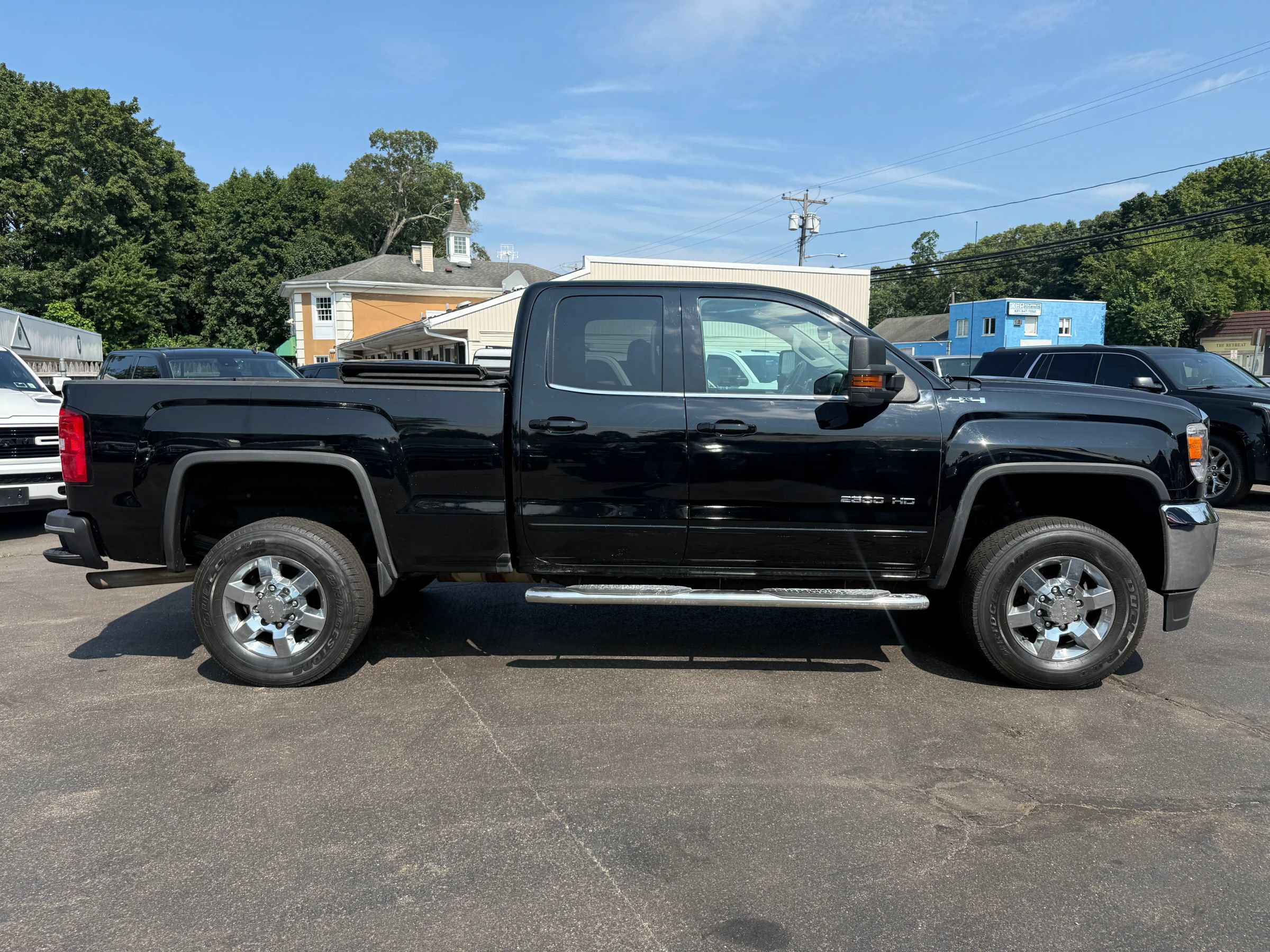 Used 2016 GMC Sierra 2500 SLE w/ SLE Preferred Package AWD/4WD image 5