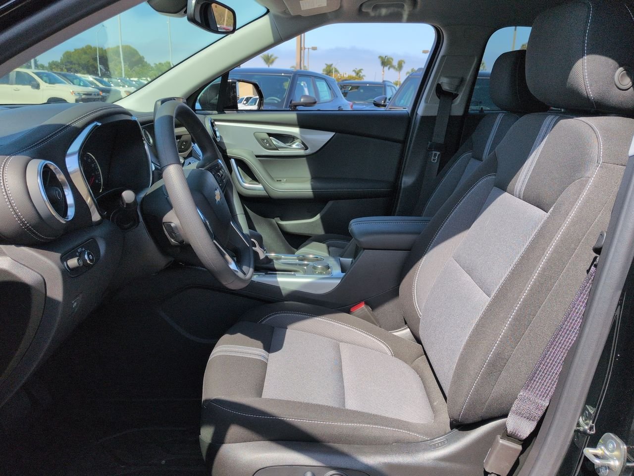 New 2026 Chevrolet Blazer LT w/ Convenience Package FWD image 20