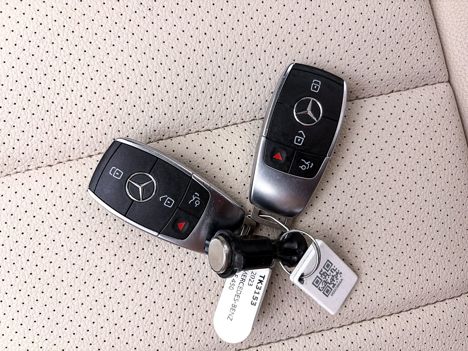 Used 2023 Mercedes-Benz GLE 450 4MATIC image 30