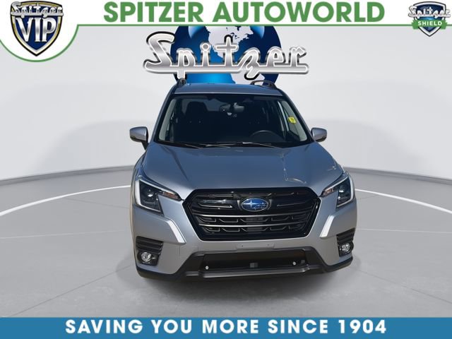 Used 2024 Subaru Forester Limited image 3
