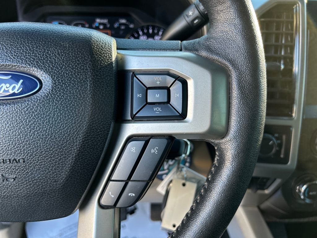 Used 2020 Ford F250 Lariat w/ Chrome Package image 20