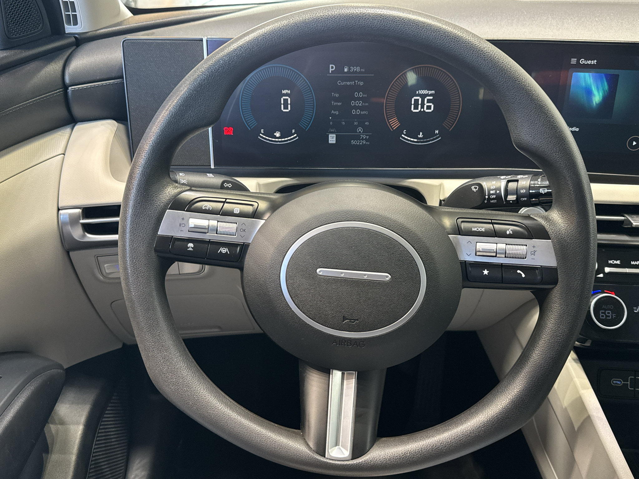 Used 2025 Hyundai Tucson SEL FWD image 22