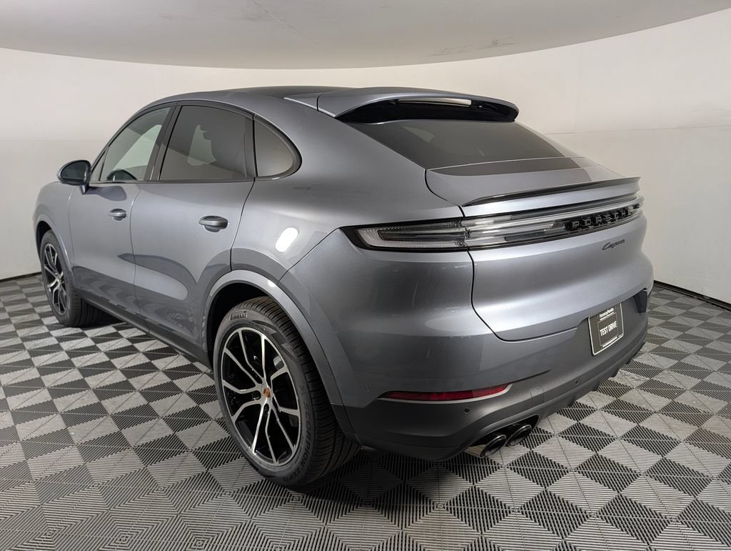 New 2026 Porsche Cayenne Coupe AWD/4WD image 3