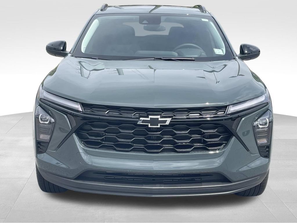New 2026 Chevrolet Trax LT w/ Sunroof Package FWD image 8