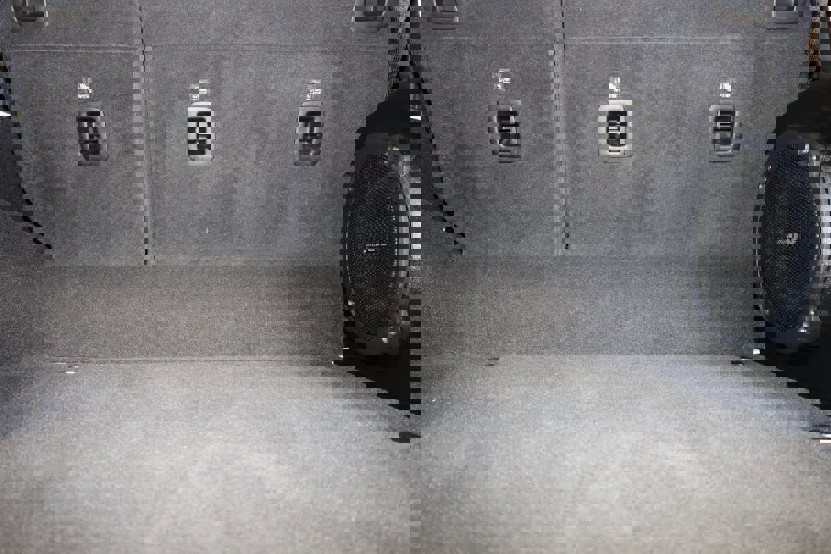 Used 2022 Jeep Wrangler Unlimited Rubicon 4xe w/ Safety Group image 17