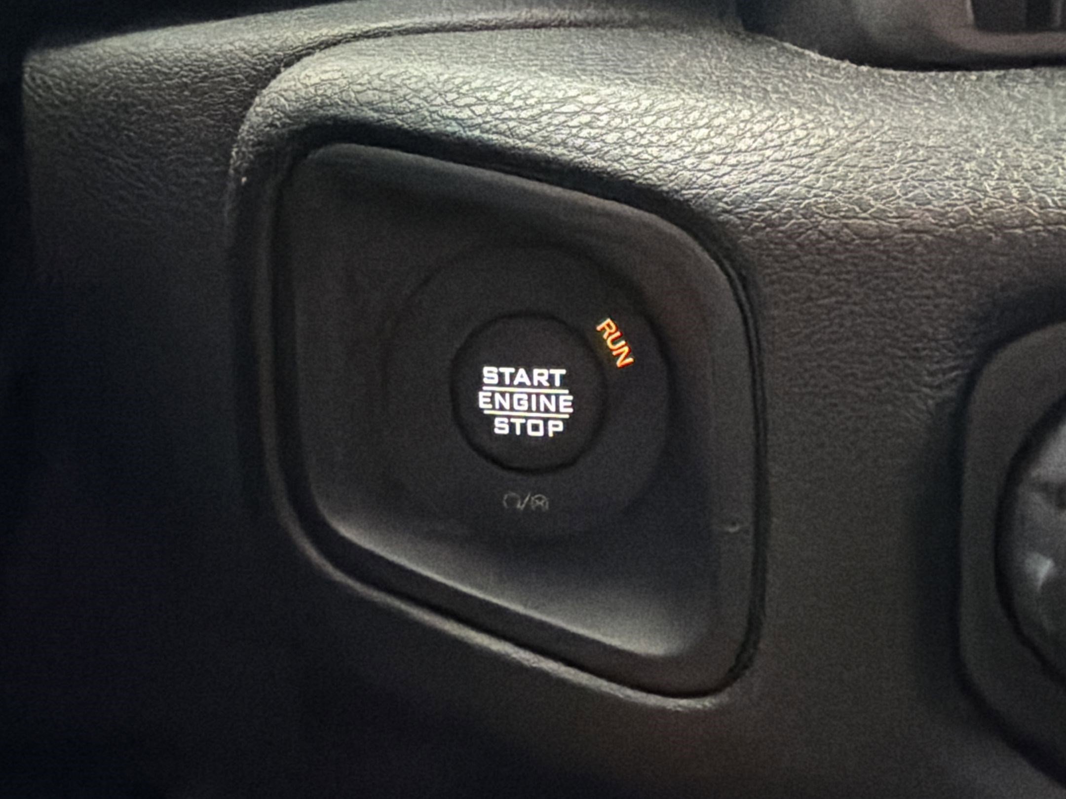 Used 2024 Jeep Wrangler Unlimited Sport AWD/4WD image 25