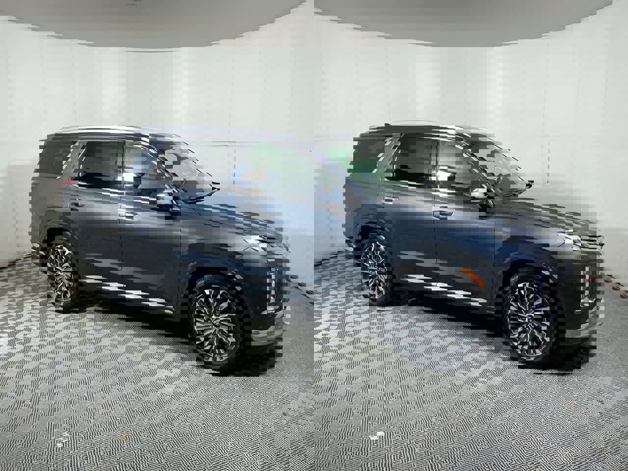 Used 2024 Hyundai Palisade Calligraphy image 15