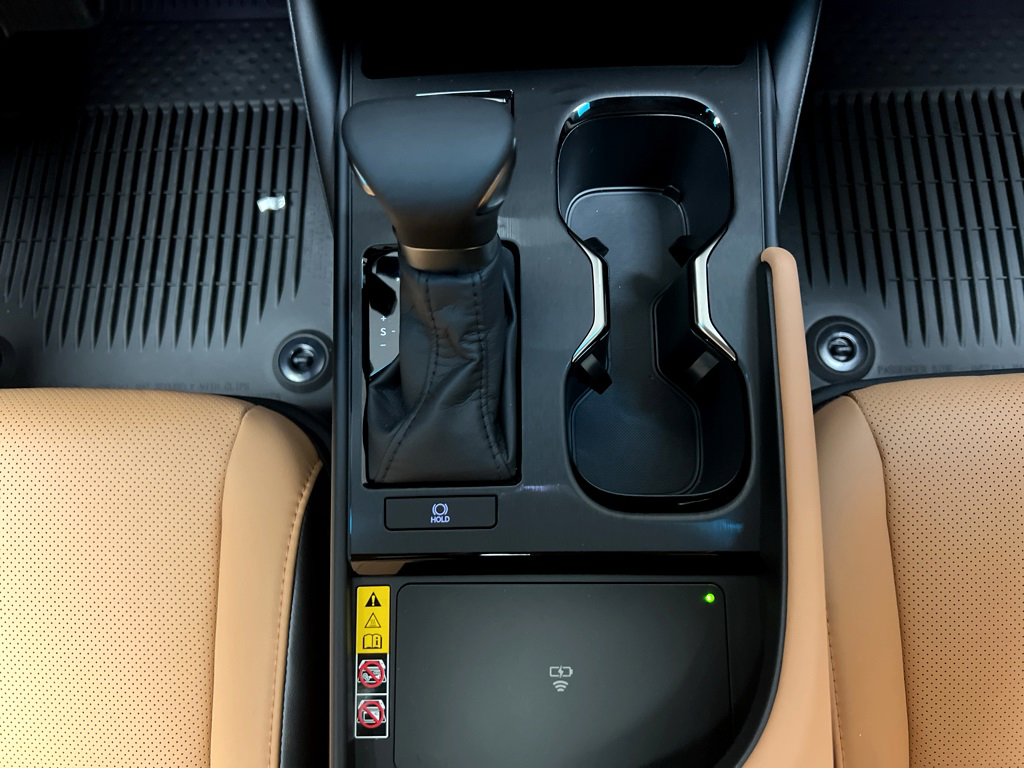 New 2025 Lexus ES 350 w/ Premium Package image 32