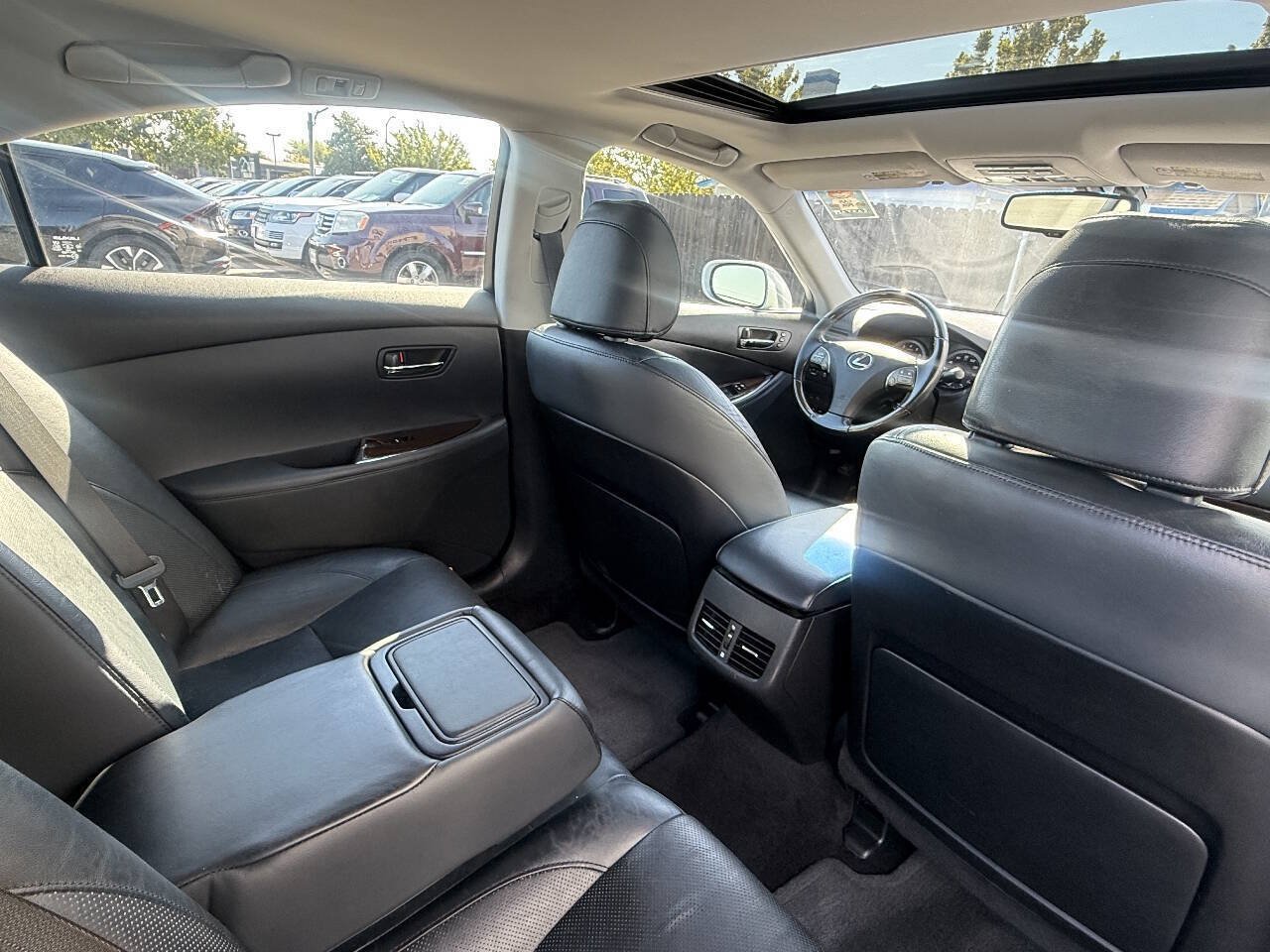 Used 2012 Lexus ES 350 FWD image 19