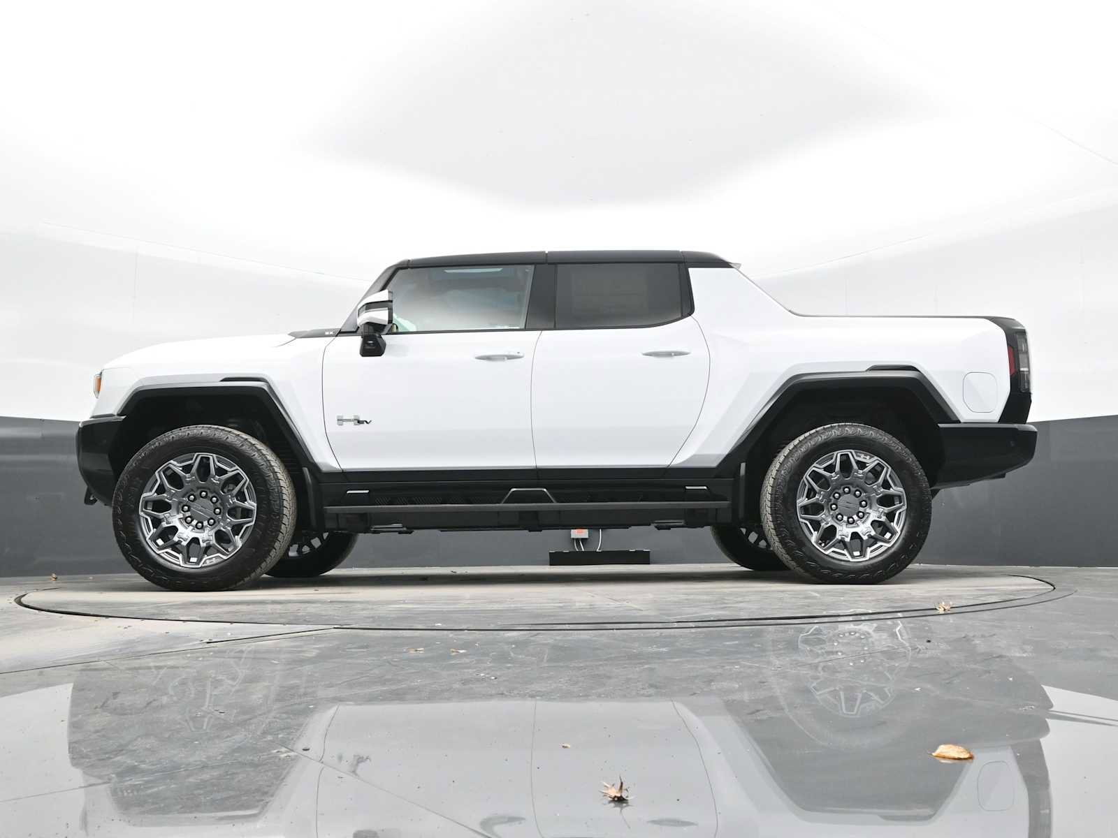 New 2025 GMC Hummer EV 3X AWD/4WD image 30