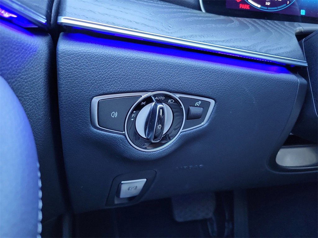 Used 2022 Mercedes-Benz E 350 Sedan image 26