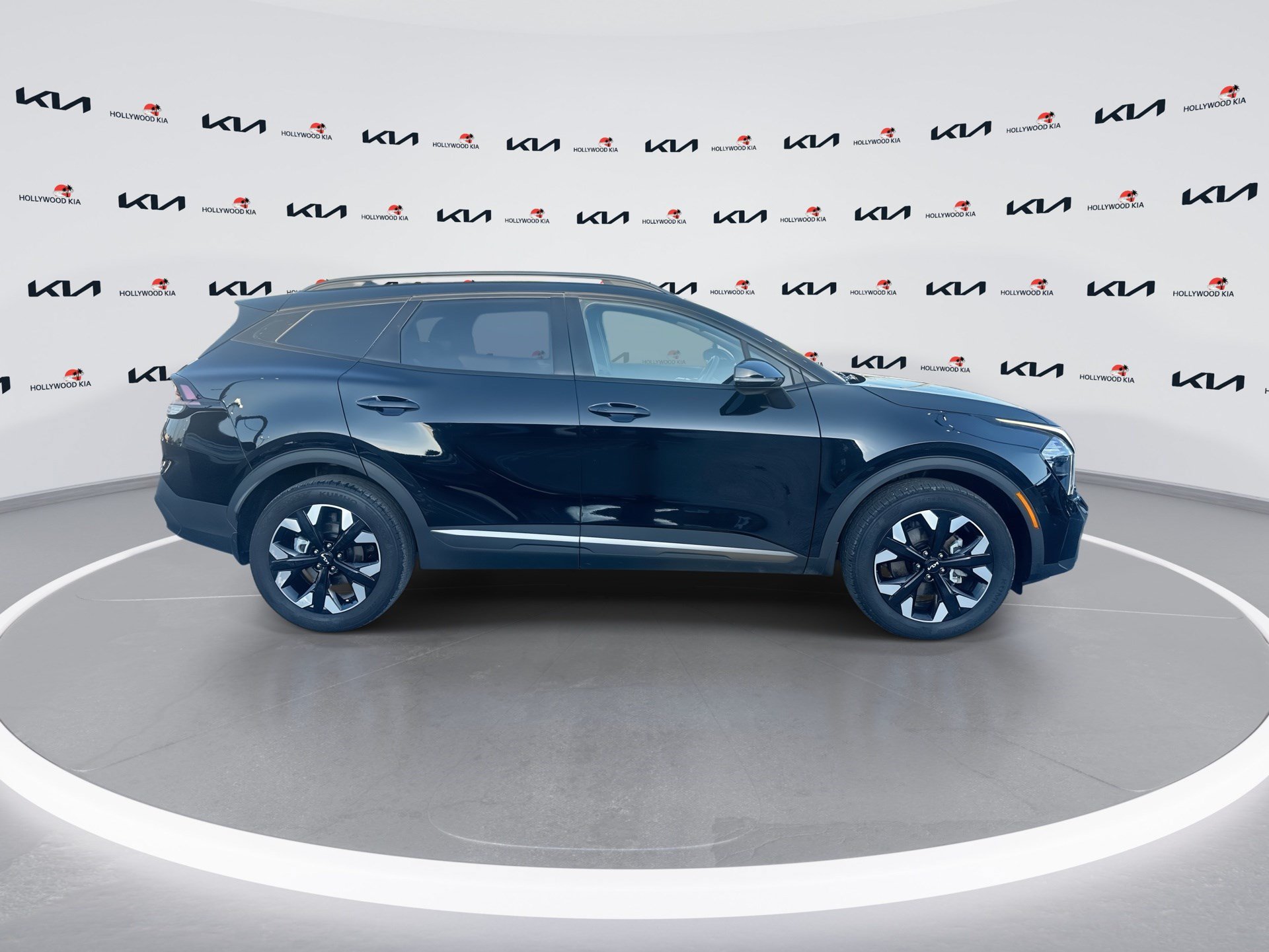 Certified 2023 Kia Sportage X-Line w/ X-Line Premium Package AWD/4WD image 9