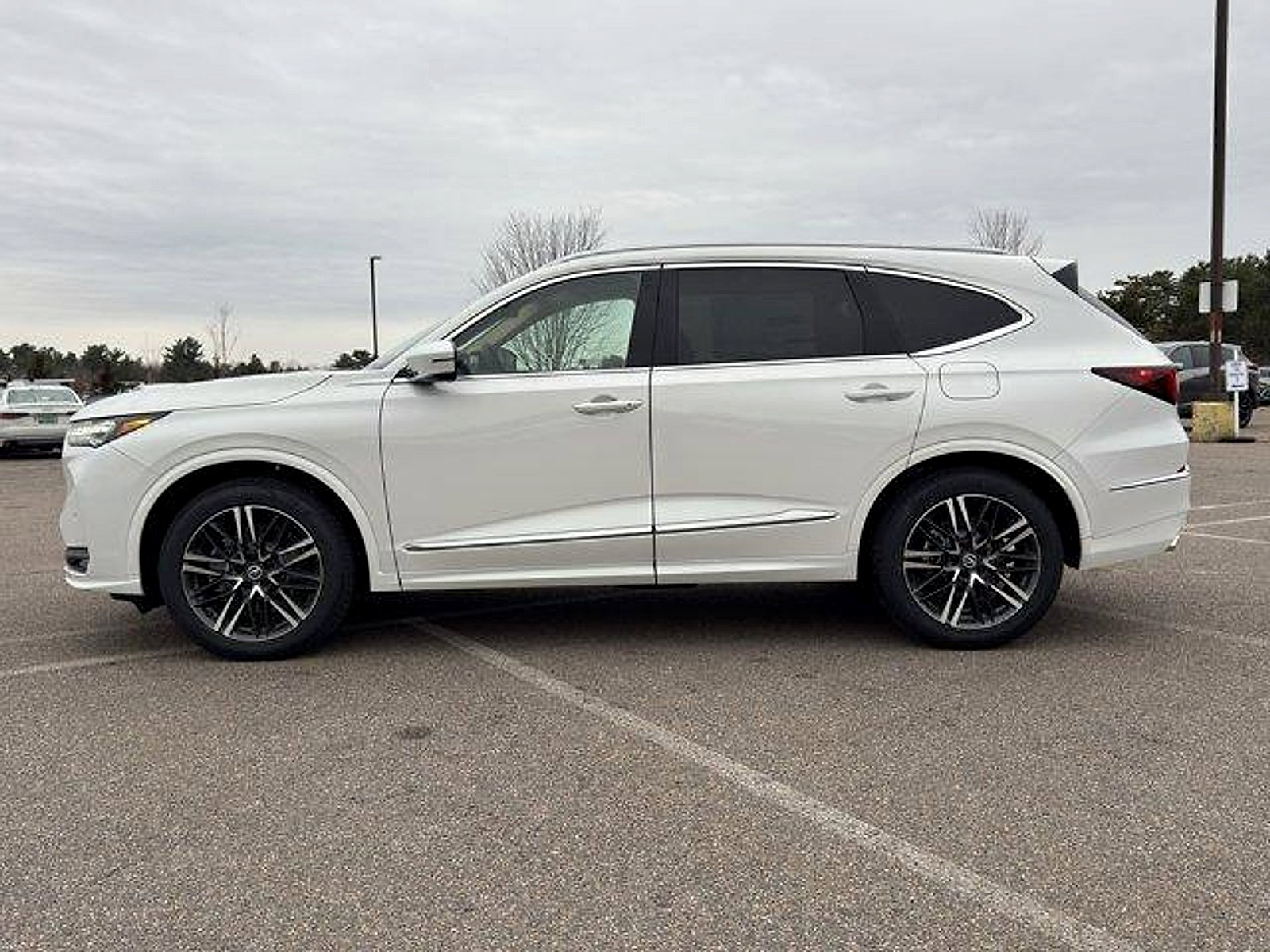 New 2026 Acura MDX SH-AWD w/ Advance Package image 4