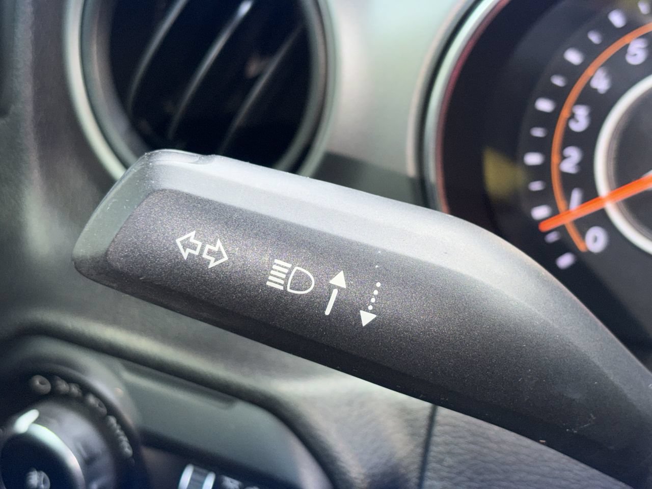 Used 2019 Jeep Wrangler Unlimited Sport S AWD/4WD image 9