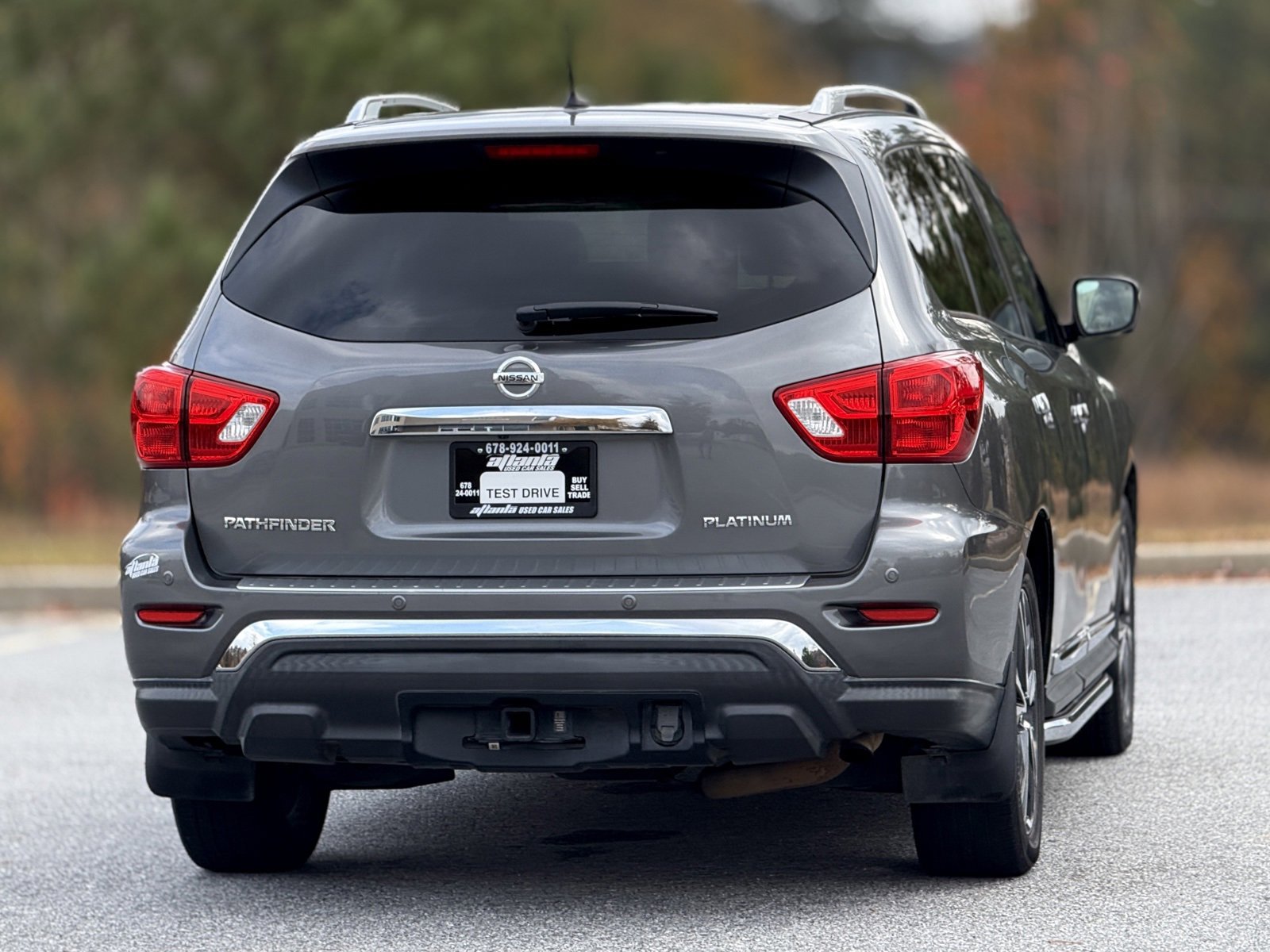 Used 2018 Nissan Pathfinder Platinum image 6