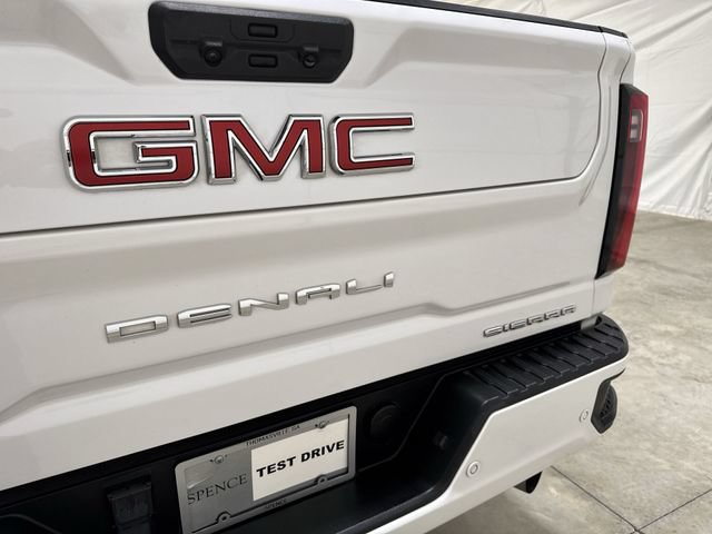 Used 2024 GMC Sierra 2500 Denali w/ Denali Reserve Package AWD/4WD image 32