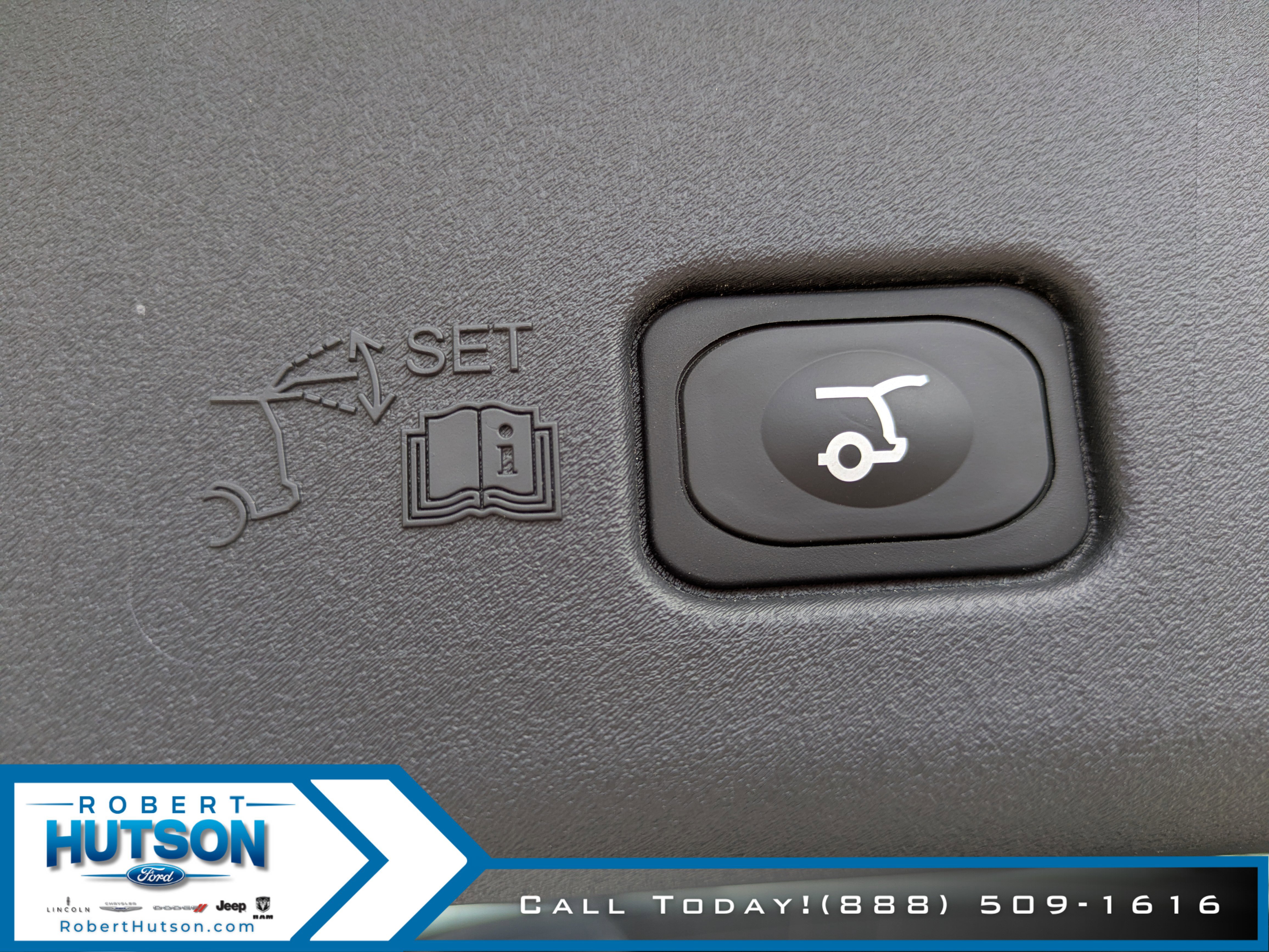 New 2026 Lincoln Nautilus Reserve image 13