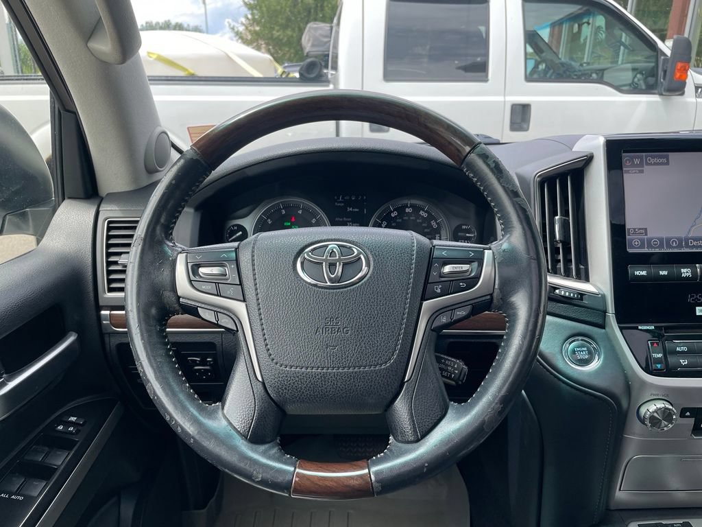 Used 2016 Toyota Land Cruiser AWD/4WD image 27