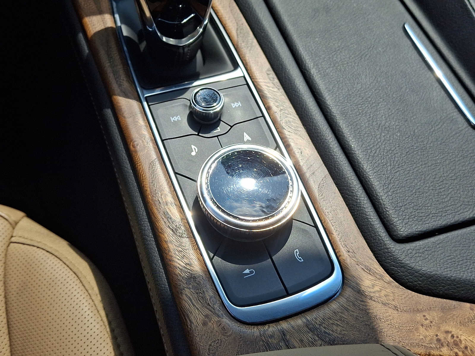 Used 2023 Cadillac CT5 Luxury AWD/4WD image 25