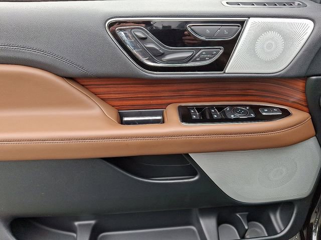 Used 2024 Lincoln Navigator Reserve image 14