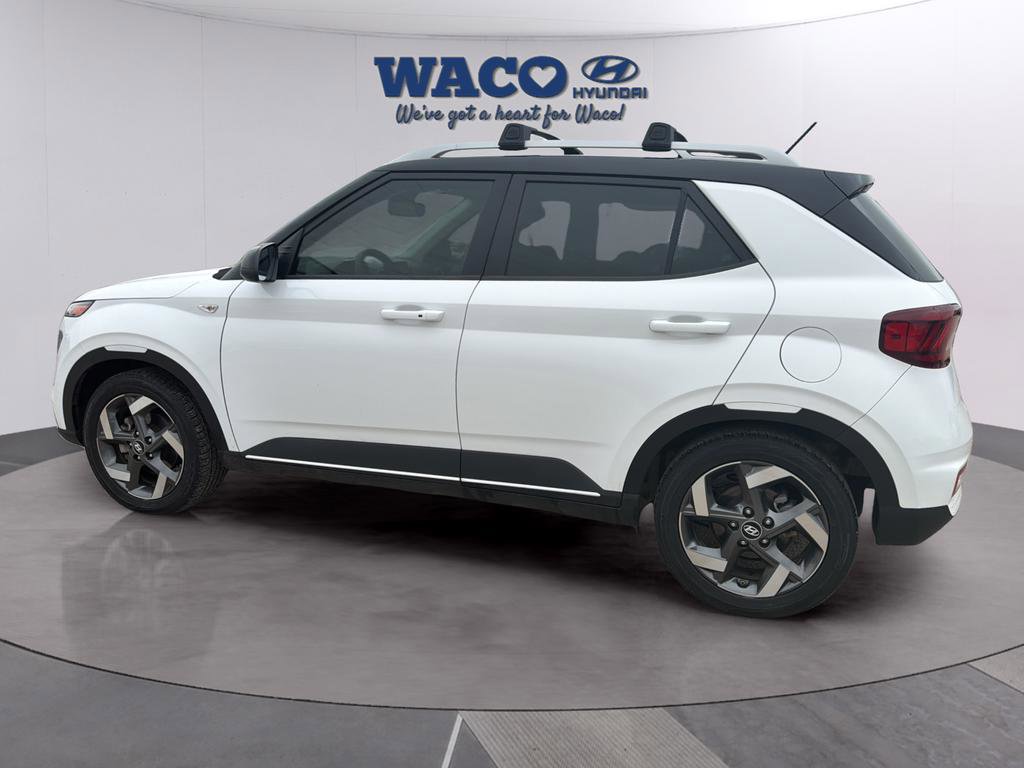 Used 2024 Hyundai Venue Limited FWD image 6