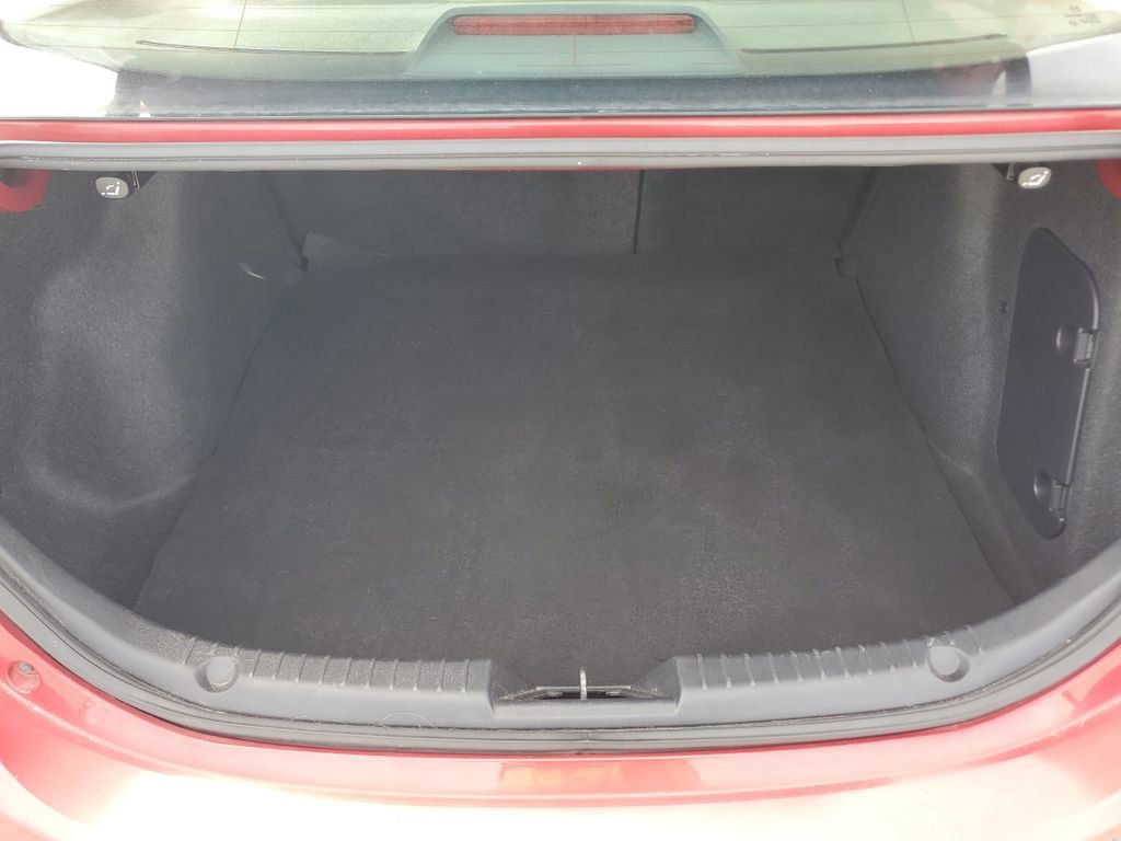 Used 2016 MAZDA MAZDA3 i Sport image 12