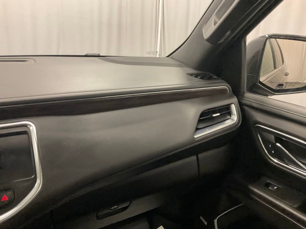 Used 2021 Chevrolet Tahoe LT w/ Luxury Package AWD/4WD image 21