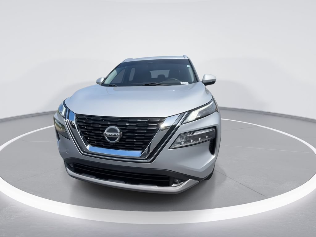 Used 2021 Nissan Rogue SL FWD image 3