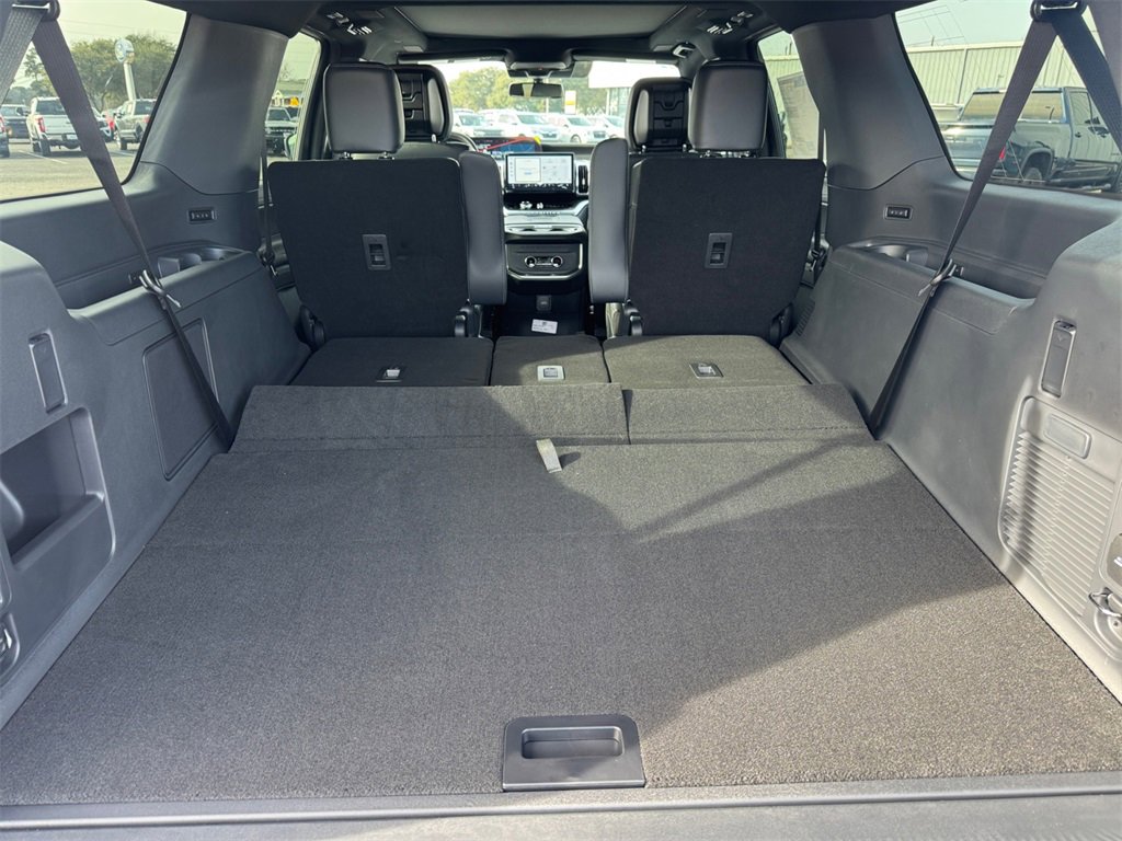 New 2026 Ford Expedition Max Platinum w/ Stealth Performance Package image 22