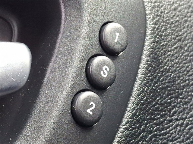 Used 2019 Jeep Cherokee Limited image 24