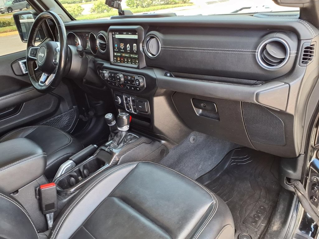 Used 2021 Jeep Gladiator Overland w/ Popular Equipment Package AWD/4WD image 11