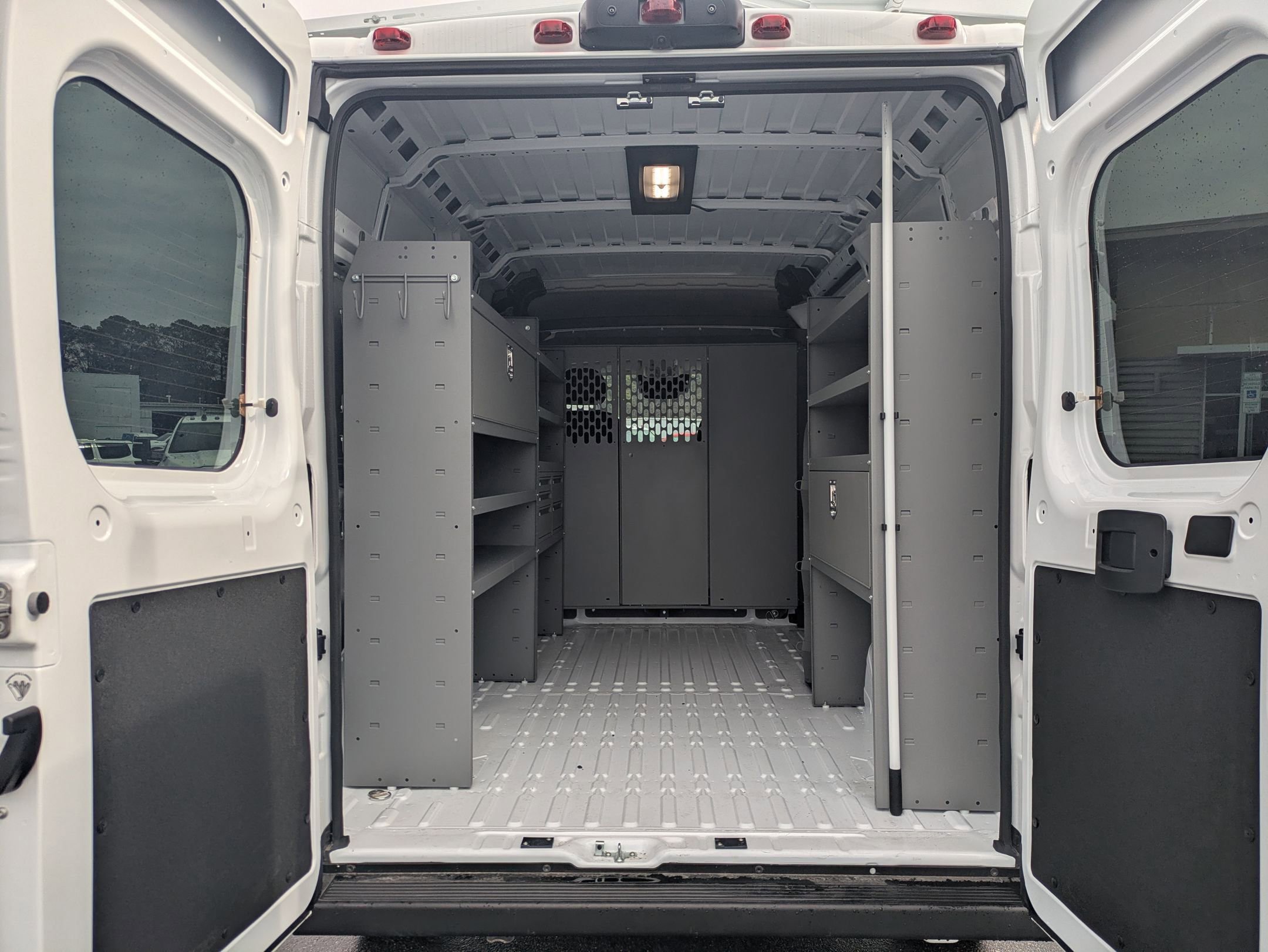 New 2026 RAM ProMaster 2500 w/ Convenience Group FWD image 21