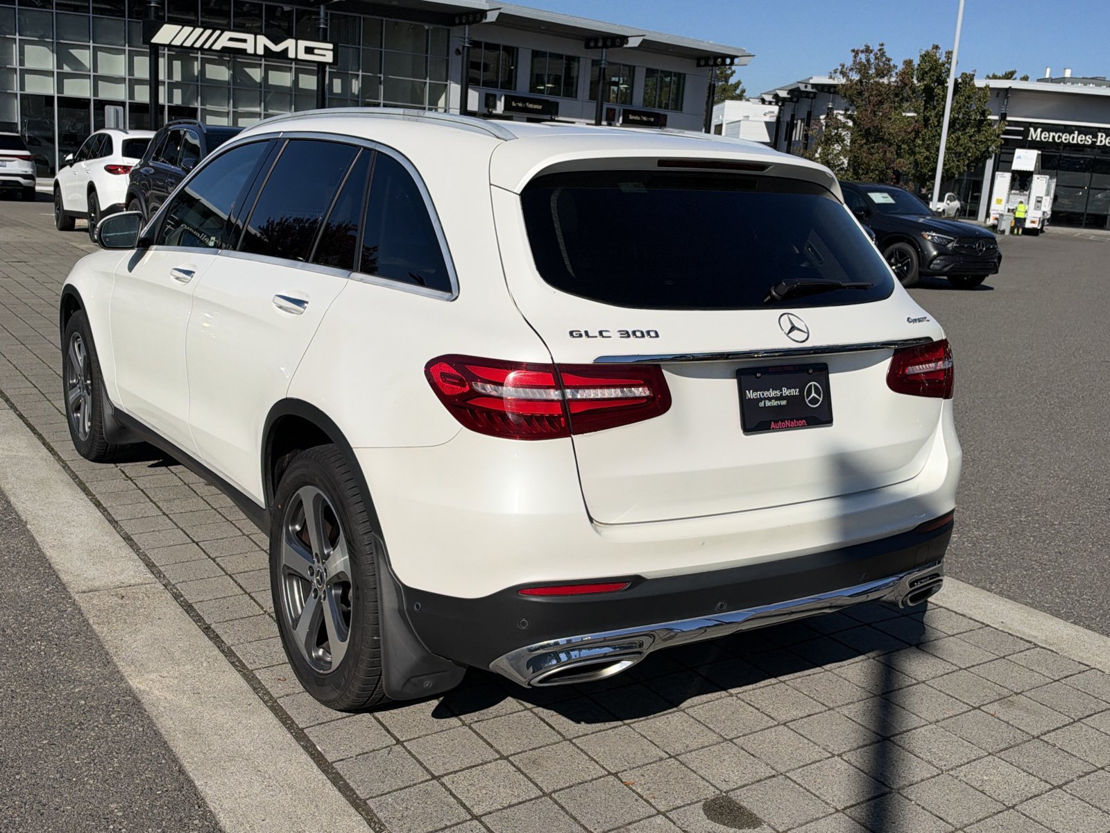 Used 2018 Mercedes-Benz GLC 300 4MATIC image 7