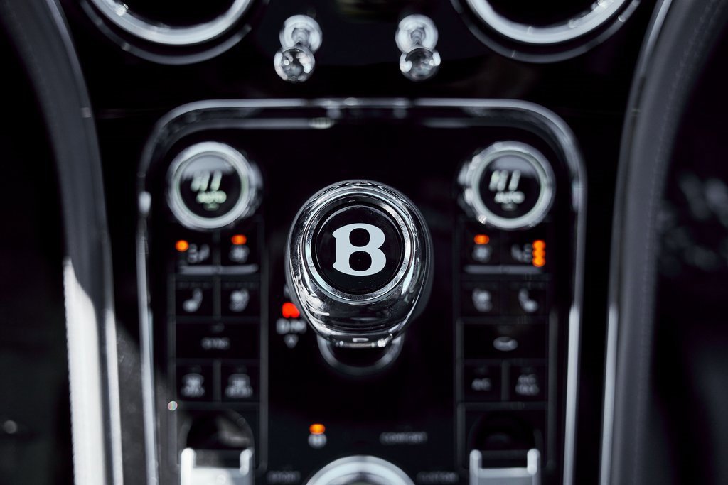 Used 2022 Bentley Continental GT image 58