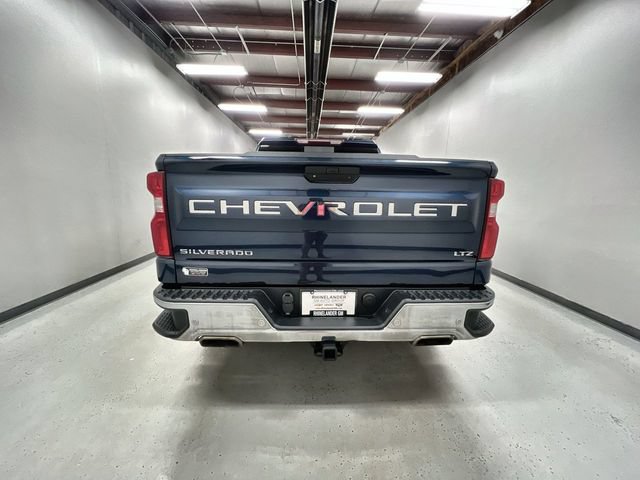 Certified 2020 Chevrolet Silverado 1500 LTZ w/ LTZ Premium Package AWD/4WD image 7